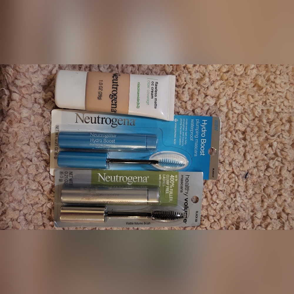 Neutrogena mascara, foundation